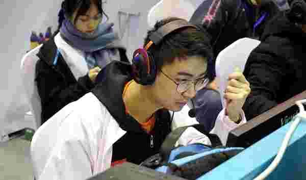 利物浦的比 利物浦的比