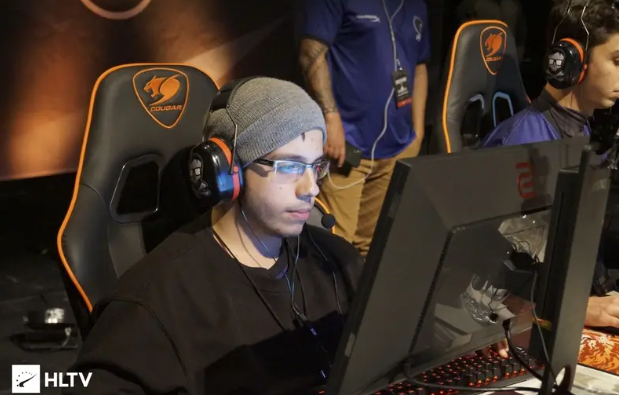 持膝盖不弯 持膝盖不弯