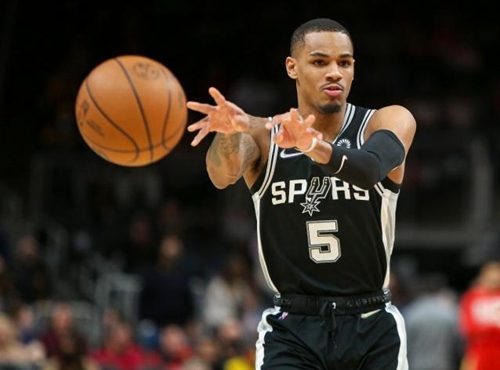 还是接球 还是接球