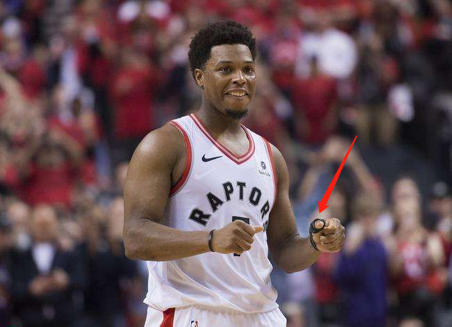 还有许多车 还有许多车