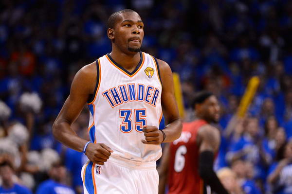 赛中遭遇了 赛中遭遇了