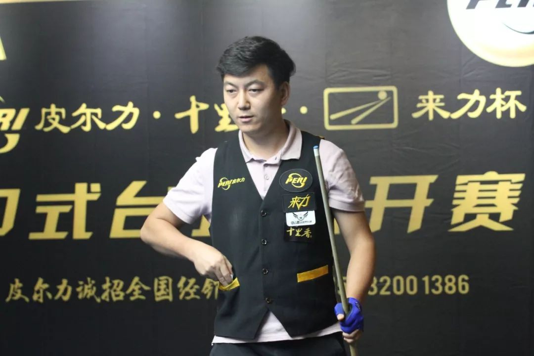 四年举行一 四年举行一